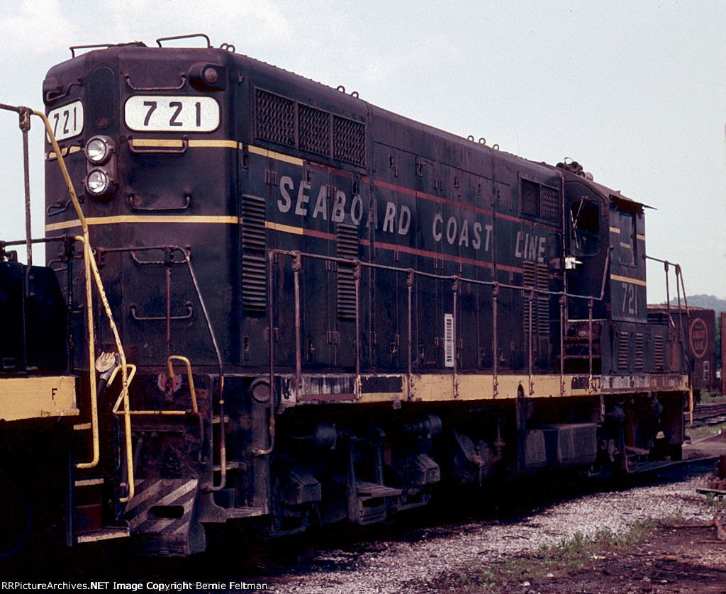 Seaboard Coast Line GP7 #721, on the shop track facing south towards the yard office, 